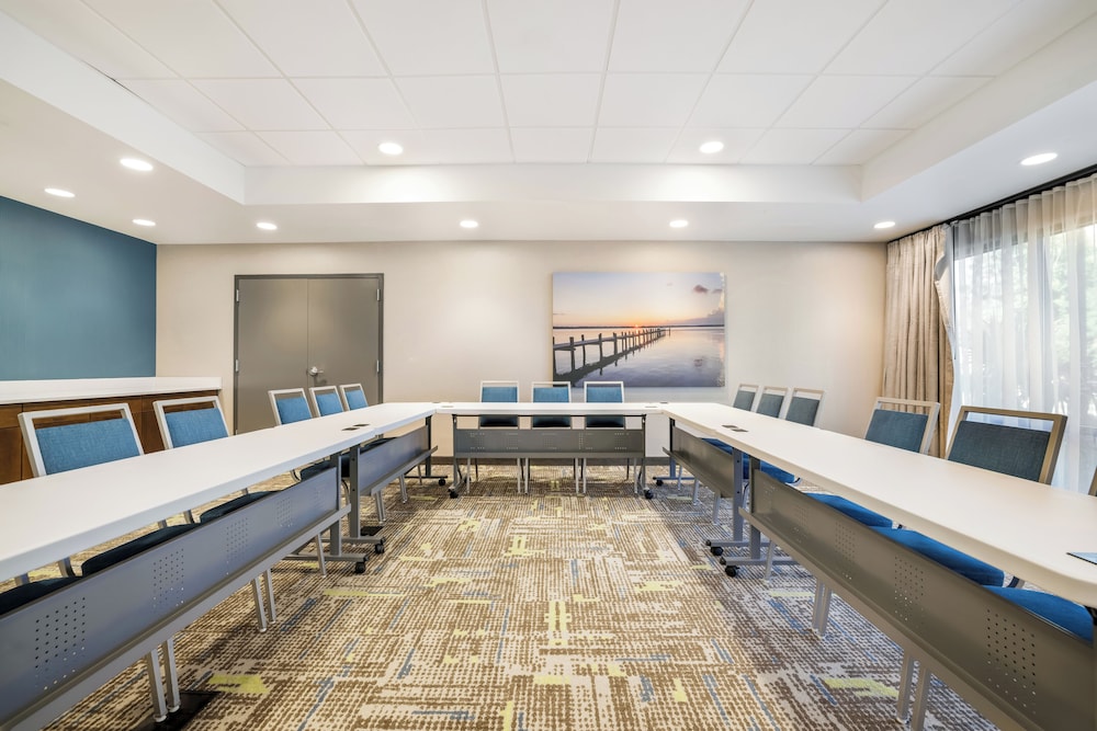 Hampton Inn Fort Myers Downtown - photo 31