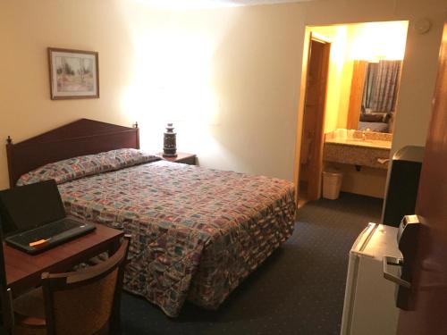 Stagecoach Inn - photo 8