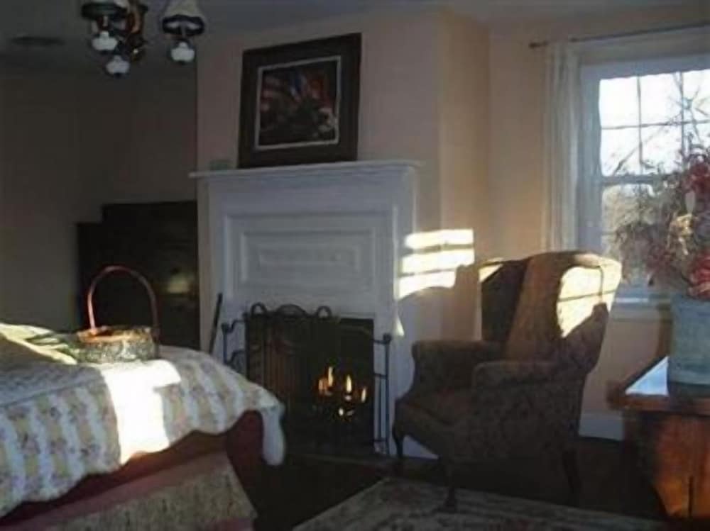 Battlefield Bed & Breakfast Inn - photo 47