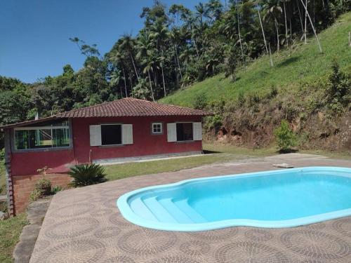 Contemplar a natureza ouvir os pássaros relaxar. in Teresopolis, Brasil