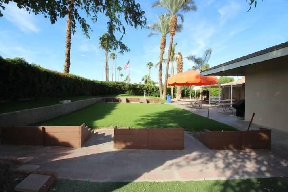 Indian Wells RV Resort - photo 7