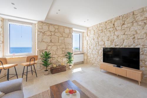 Circe Sul Mare — 4-Star Luxury Hotel in Siracusa, Italy