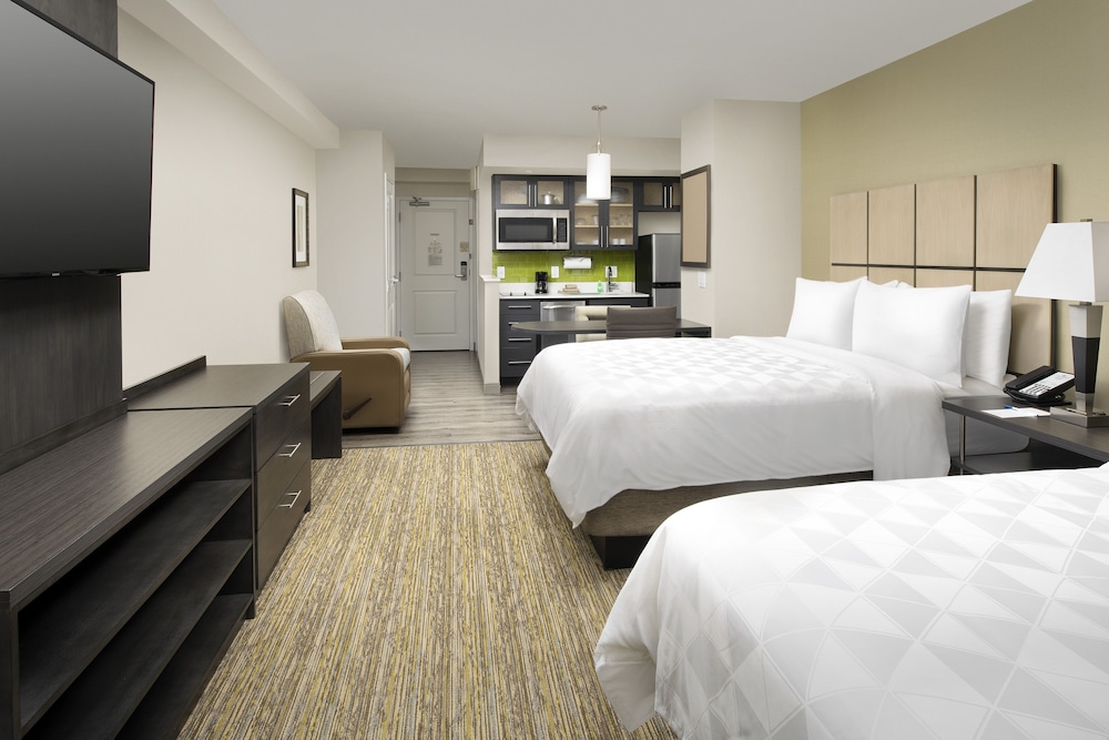 Candlewood Suites Alexandria West an IHG Hotel - photo 4