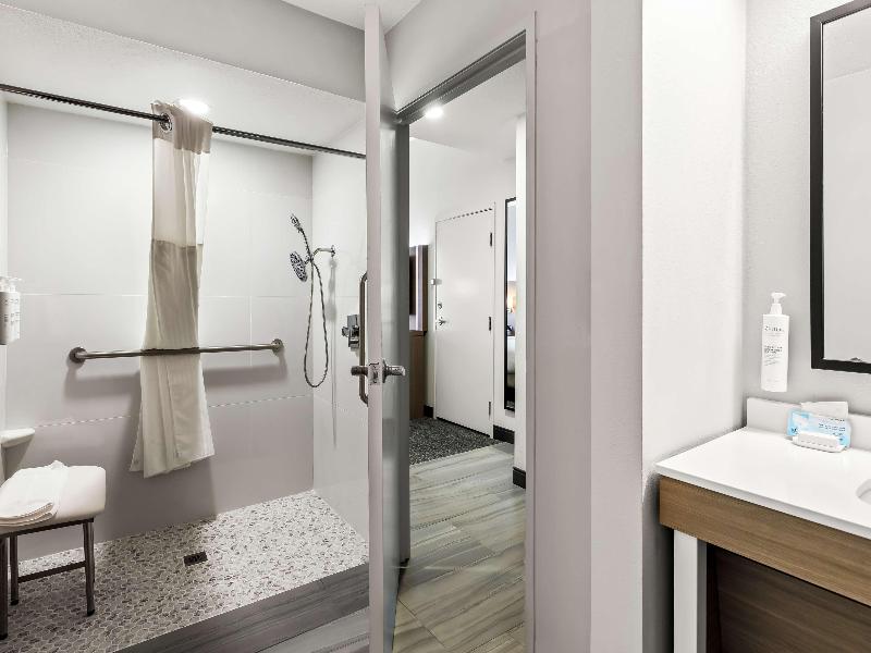 Spark by Hilton Catoosa Tulsa - photo 18