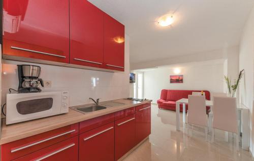 Haus Jelena Appartement 4 — 4-Star Luxury Hotel in Biograd Na Moru, Croatia