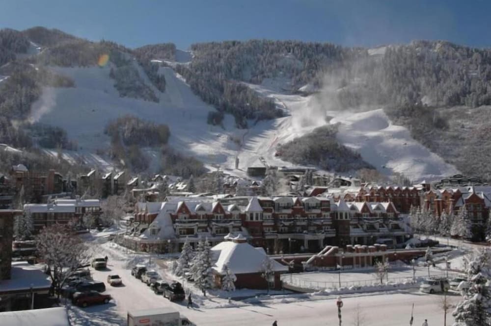 Hyatt Grand Aspen - photo 51
