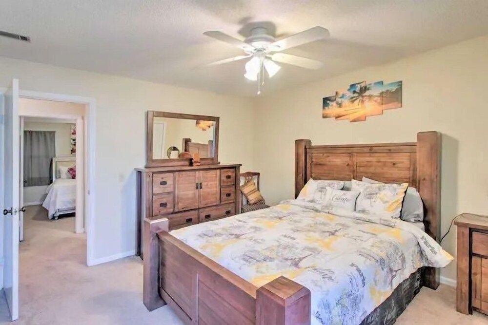 Princess S Paradise in Saint Simons Island, United States