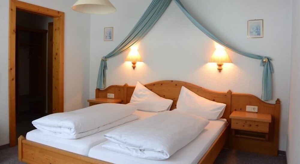 InterMontana Hotel garni in Sankt Leonhard, Austria