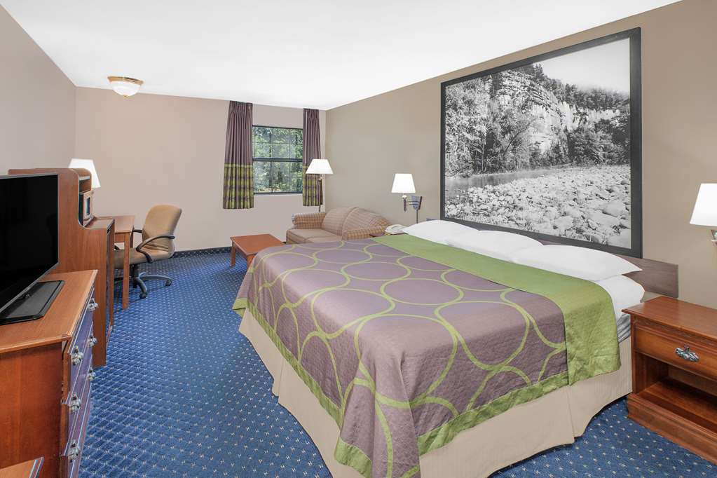 Super 8 by Wyndham Lowell Bentonville Rogers Area - photo 14