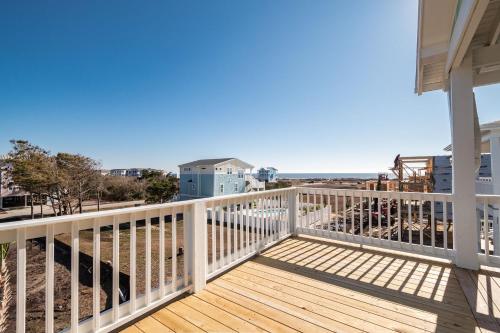Oki Dokey by Oak Island Accommodations - photo 47