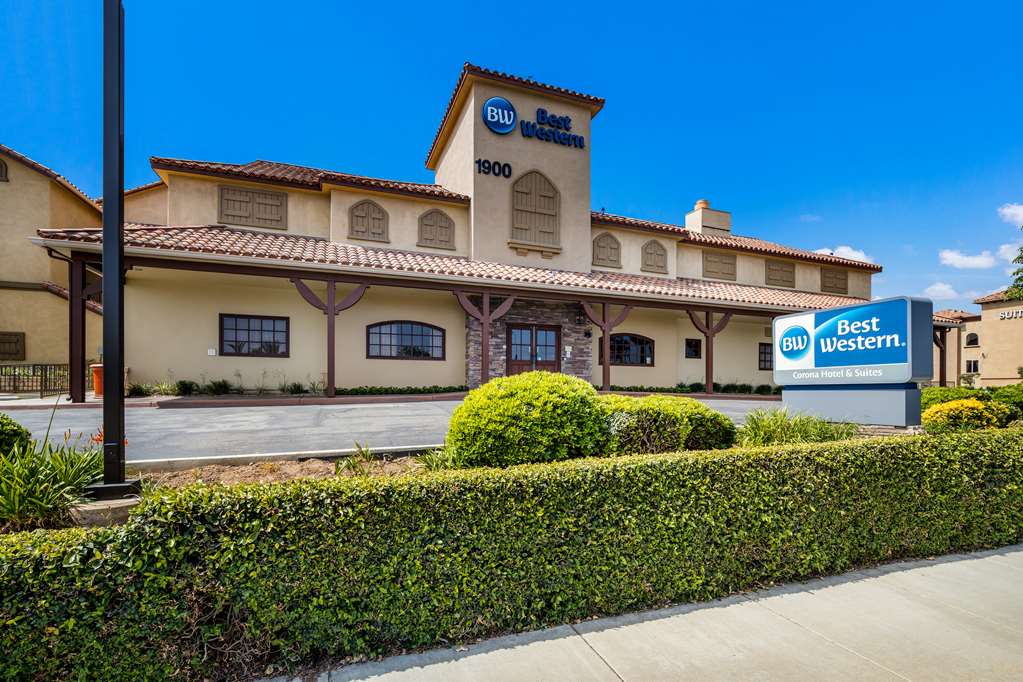 Best Western Corona Hotel and Suites - photo 14