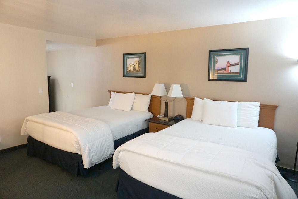 King Frederik Inn - photo 41
