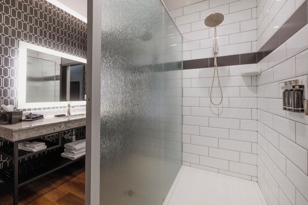 The Parker Hotel - photo 13