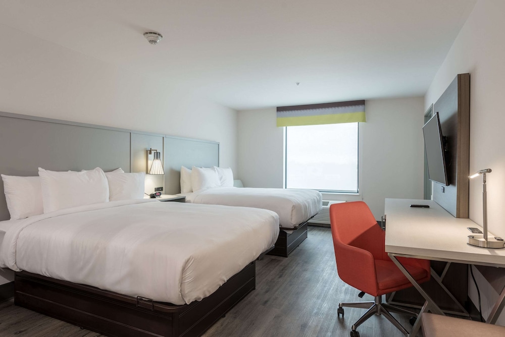 Comfort Suites Colorado Springs East Medical Center Area - photo 47