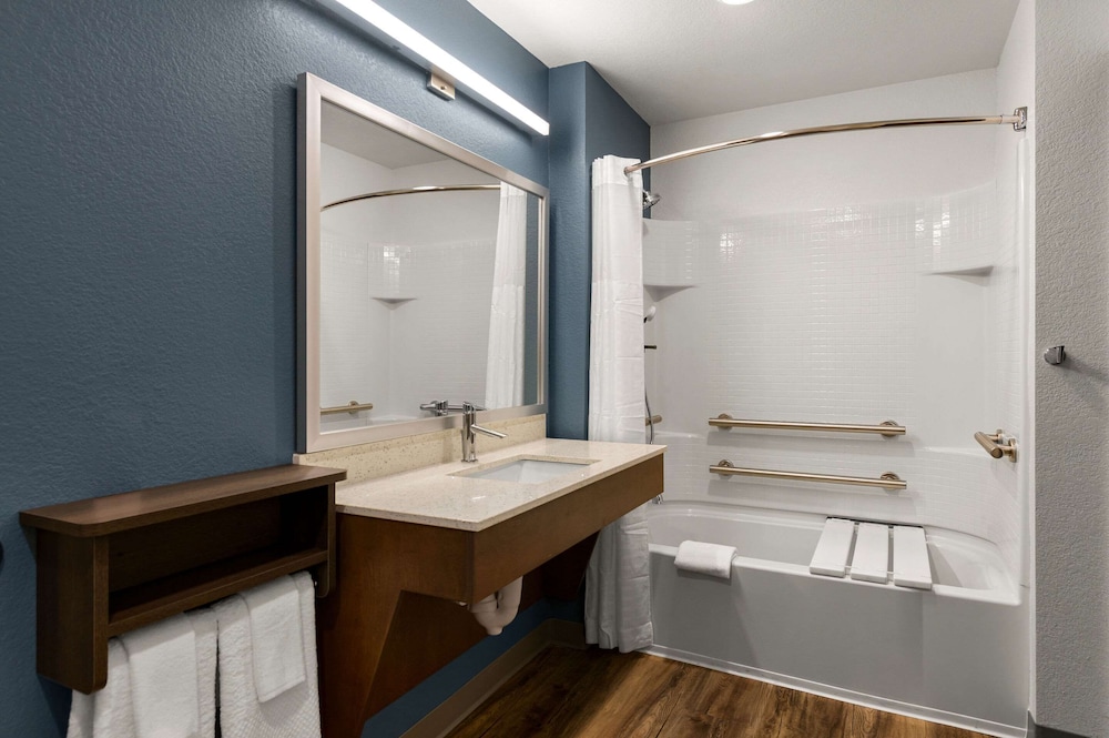 Woodspring Suites Yorktown Newport News - photo 30
