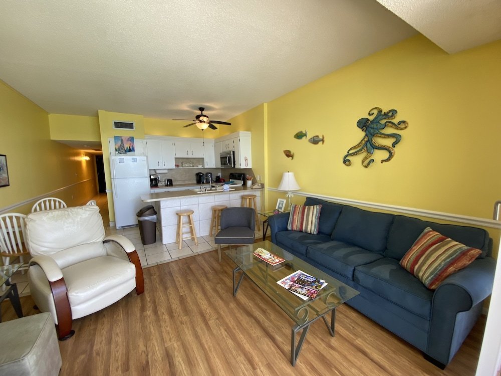 Royal Garden Resort 1507 2 Bedroom Condo by Redawning - photo 9