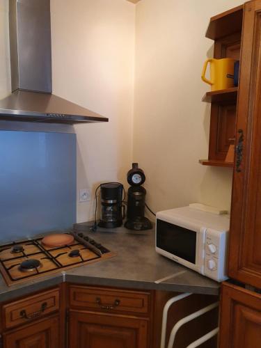 2 Frere Genestier - last minute hotel in Unknown City