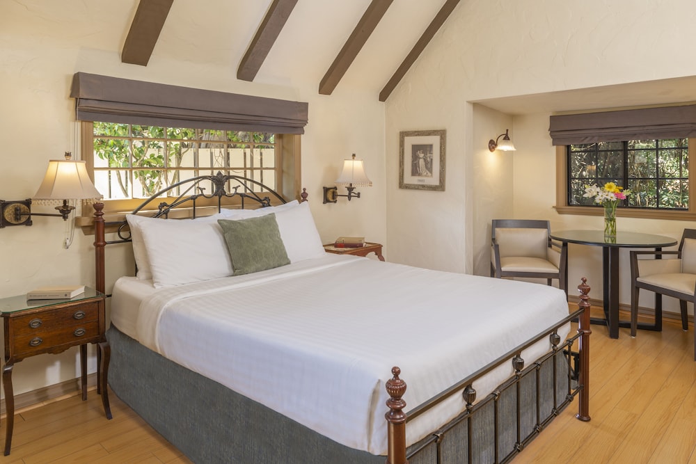 The Pierpont Inn - photo 6