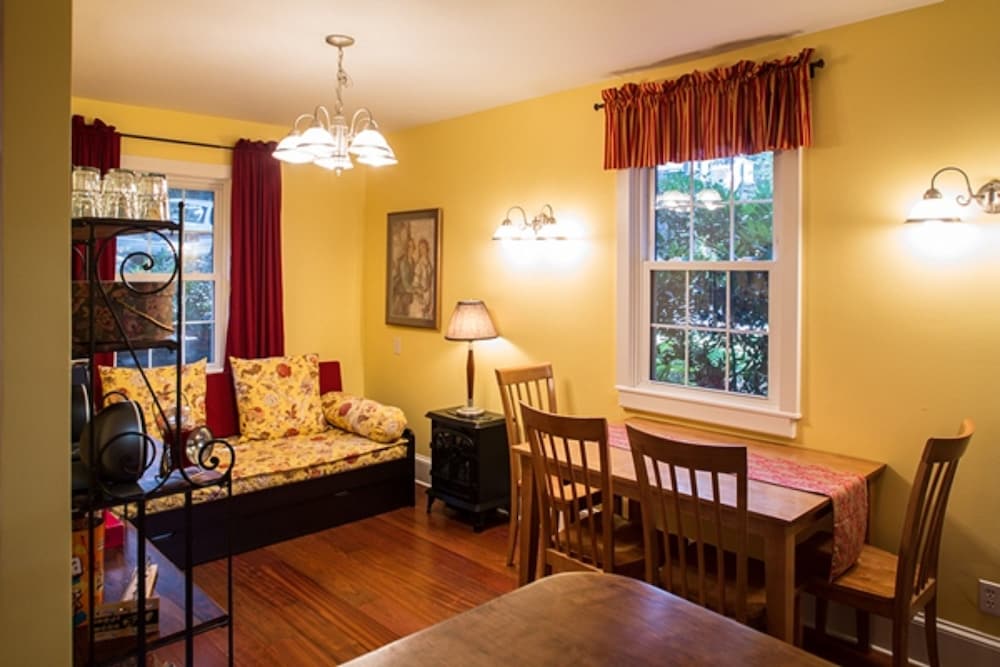 Sweet Biscuit Inn - photo 39