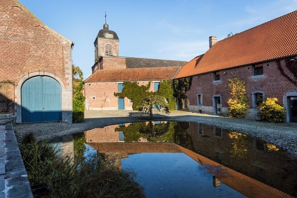 Indrani Lodge — 4-Star Luxury Hotel in Genappe, Belgium