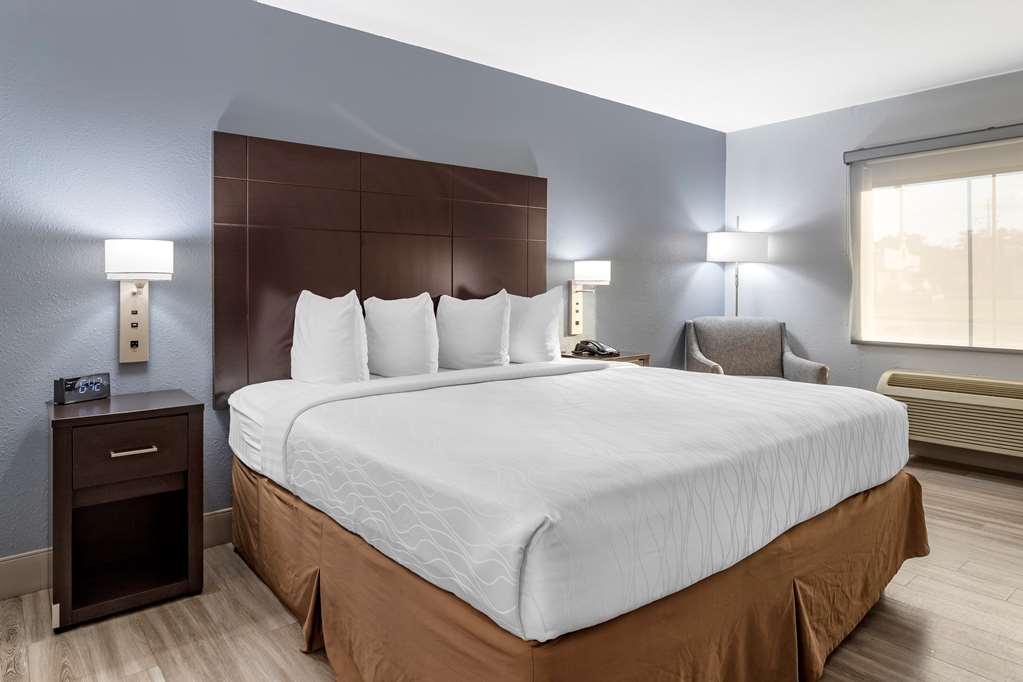Best Western Plus Orange County — Vidor — photo 2