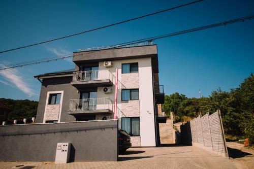 Dream House Apartments — 4-Star Luxury Hotel in Oradea, Romania