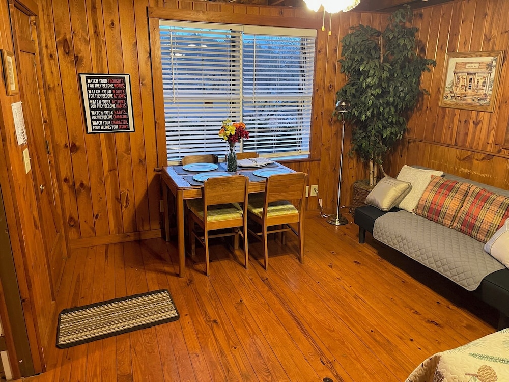Mountain Aire Cottages & Inn - photo 114