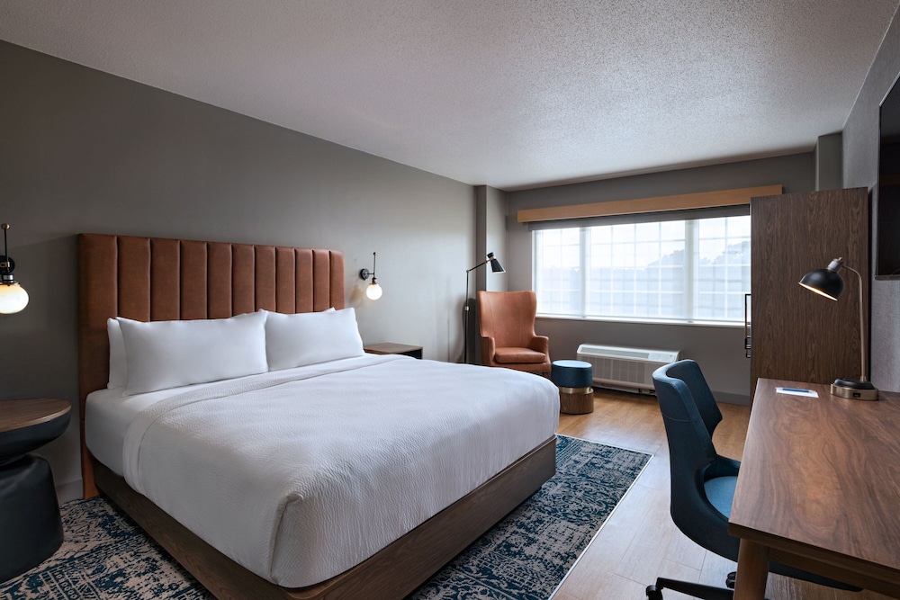 Sheraton Houston West Hotel - photo 7