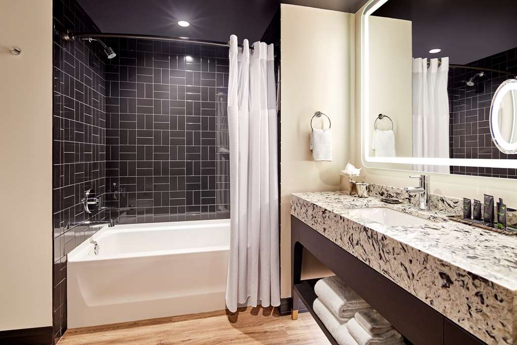 Hyatt Centric Downtown Sacramento - photo 23