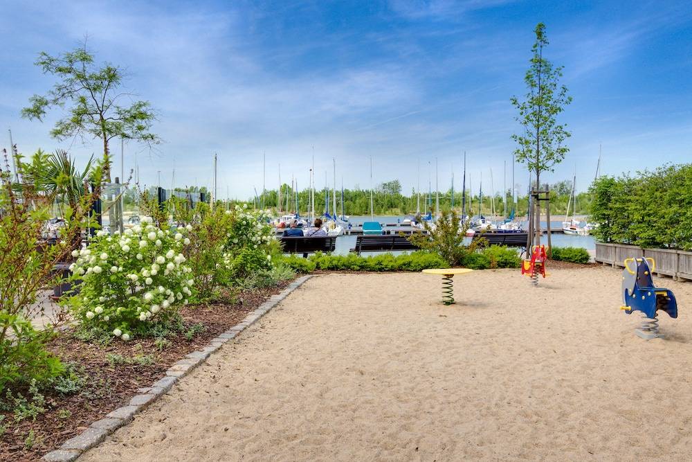 Childrens Play Area - Outdoor