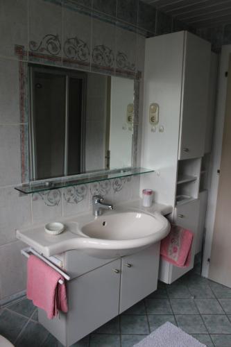 Ferienwohnung Stuibenfall — 4-Star Luxury Hotel in Jerzens, Austria