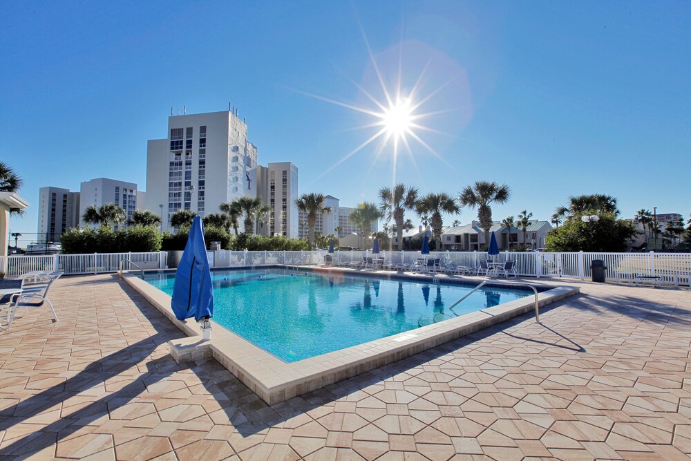 Shoreline Towers Resort by Panhandle Getaways - photo 22