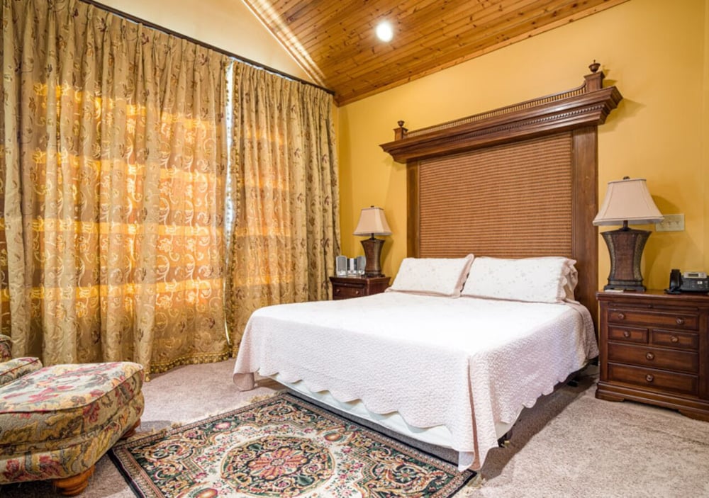 Whitestone Inn - photo 45