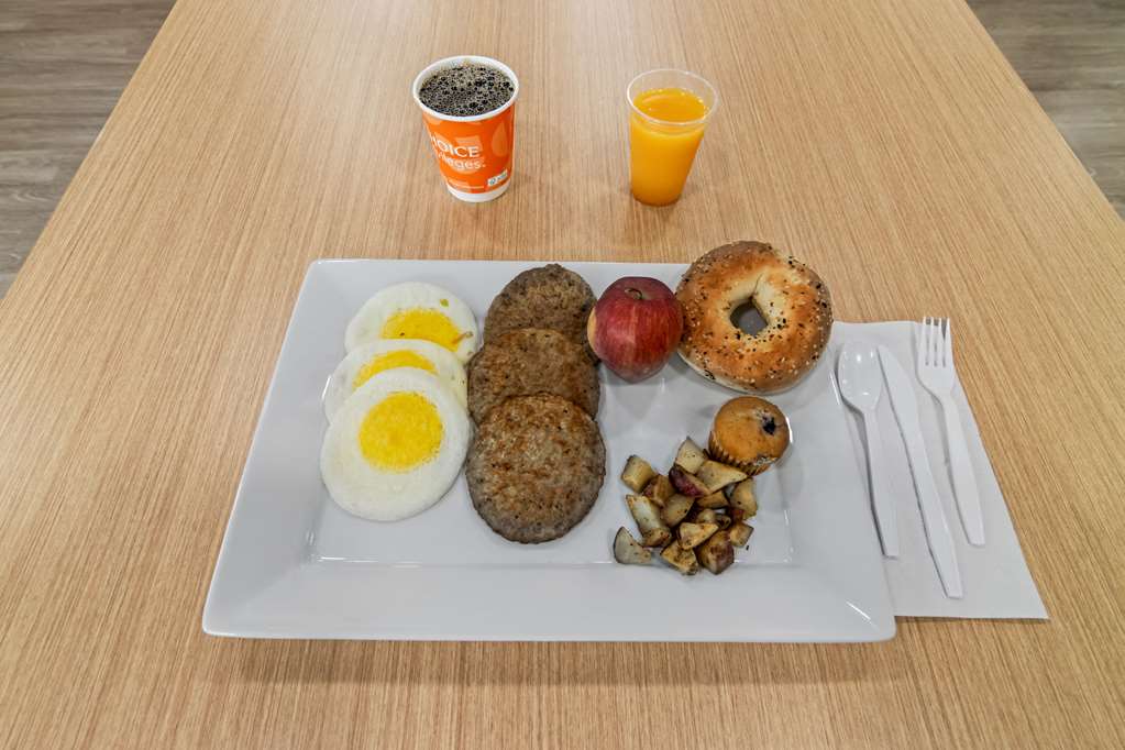 Comfort Inn Schereville - photo 39