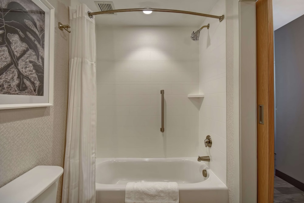 Hilton Garden Inn Jackson - photo 21