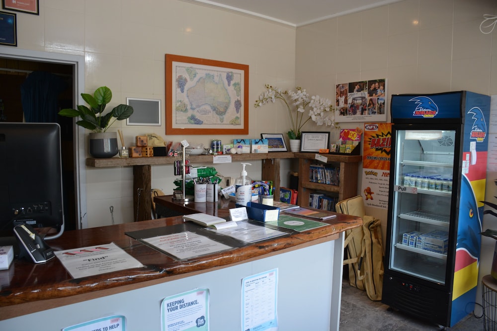 Angaston Vineyards Motel — Angaston — photo 4