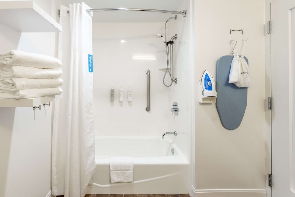 Hampton Inn Columbia I 26 Harbison Blvd. - photo 63