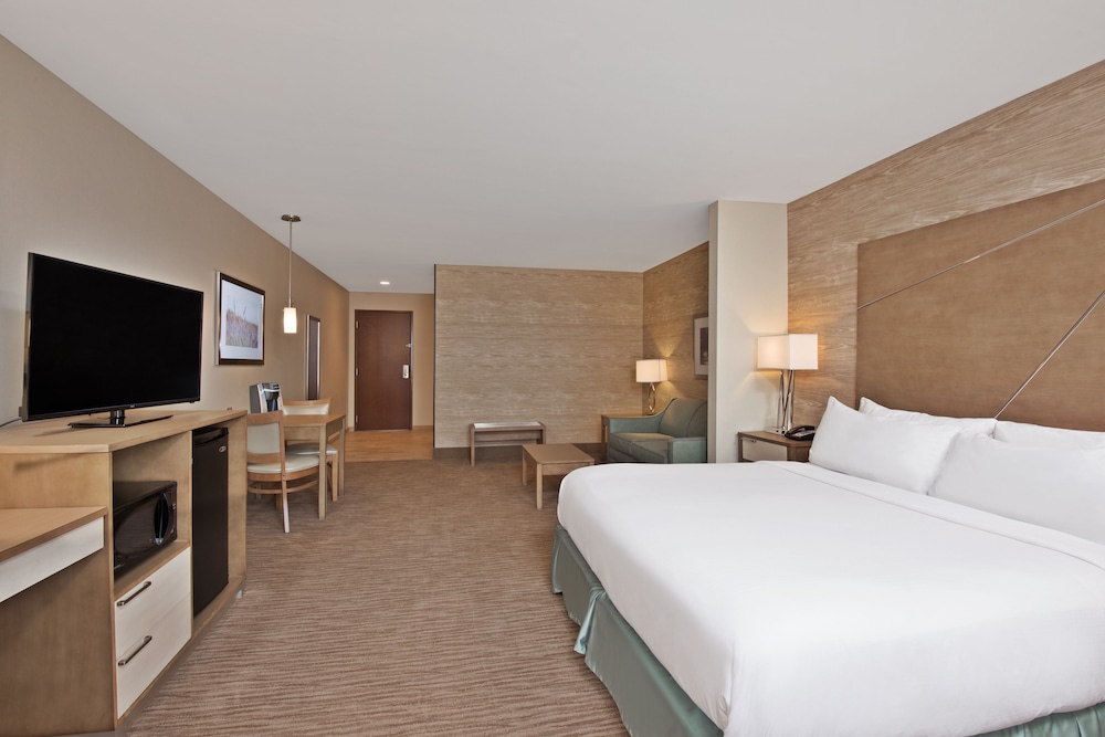 Holiday Inn Express & Suites New Cumberland by IHG - photo 8