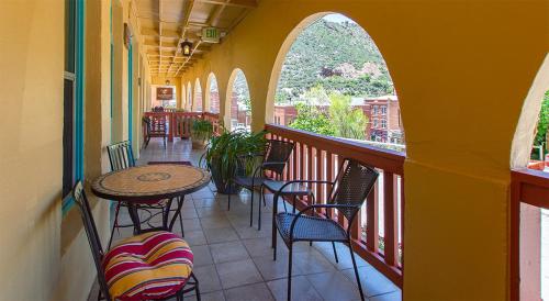 Eldorado Suites Hotel - photo 21