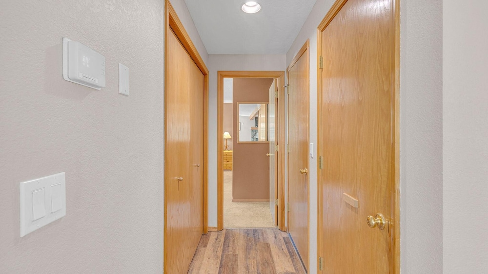 Awbrey Lane 2 - photo 64