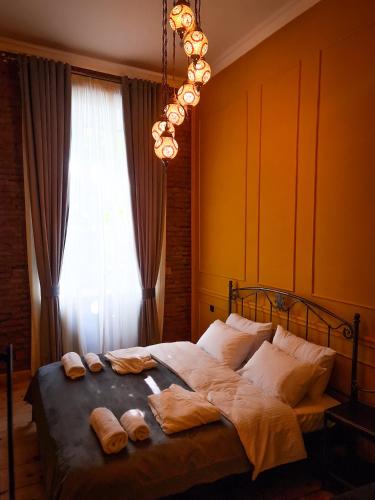 Top Floor Apartment Balcony in sololaki Room 25