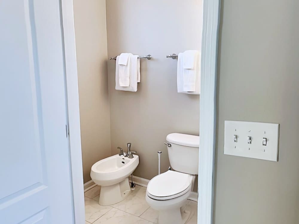 High Tide by Distinctive Beach Rentals — 4-Star Luxury Hotel in Saint Augustine, United States