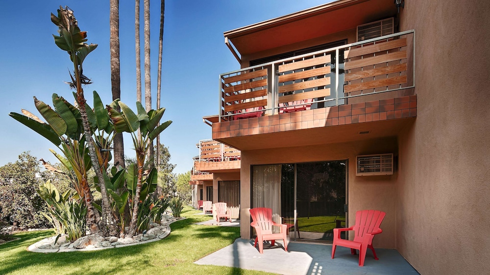 Best Western Pine Tree Motel - photo 21