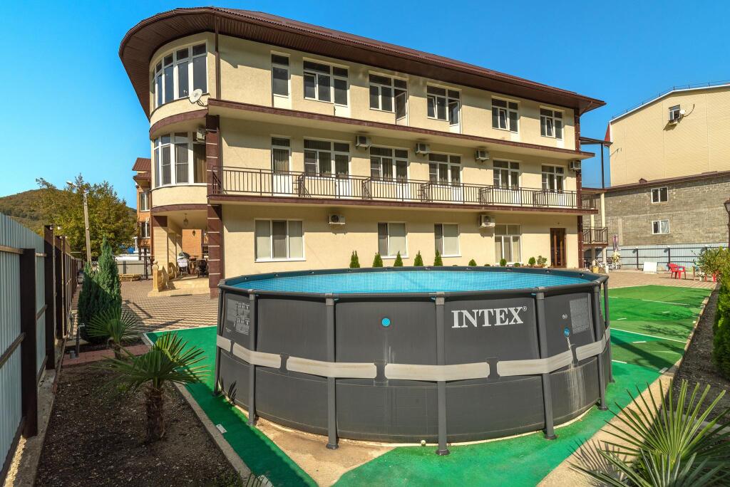 Gostevoi Dom Zvezdnyi in Novomikhaylovskiy, Russia