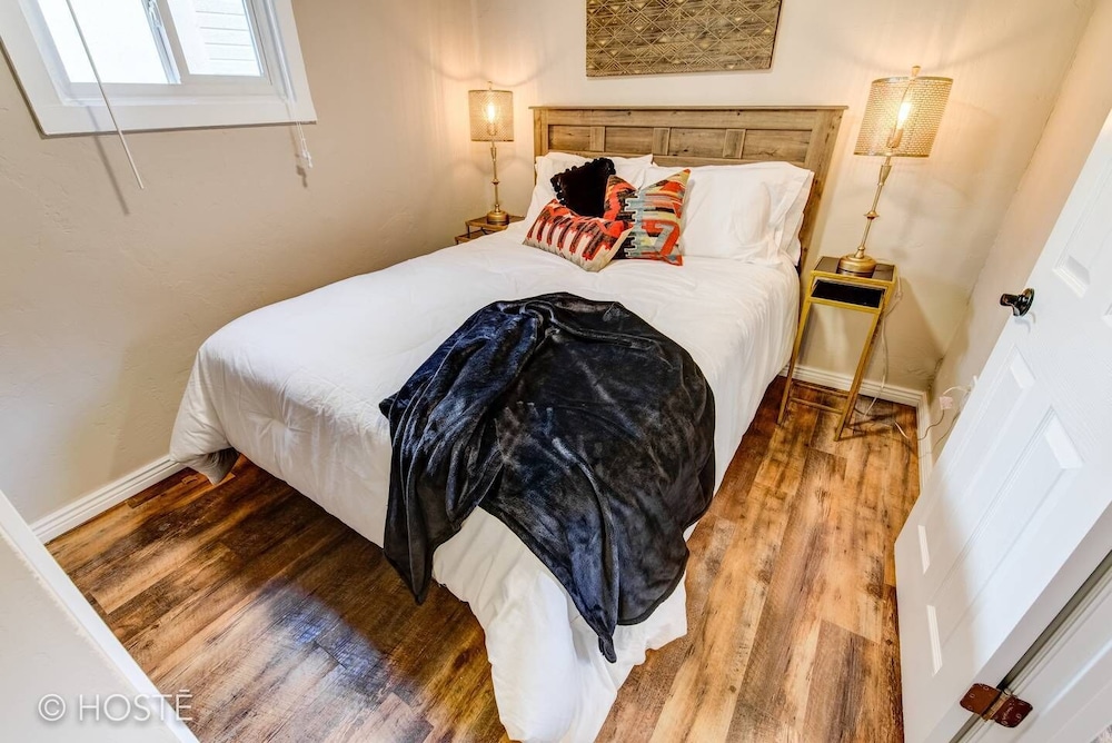 Manitou Springs Downtown Escape - featured photo
