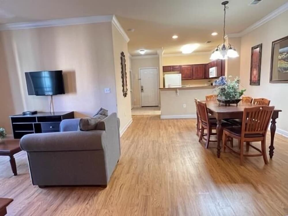 3 Bed 2 Bath Condo Tuscana Resort 3 Bedroom Condo by RedAwning - photo 32