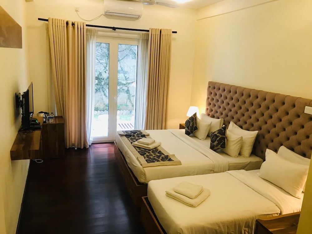 Manthra Leisure — Kandy — photo 3
