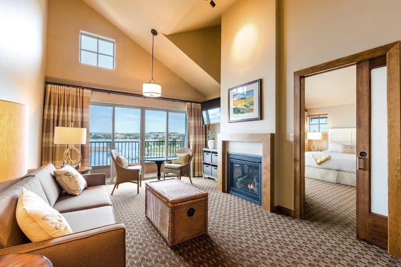 The Lodge at Columbia Point - photo 62