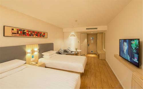 Hanting Hotel Haicheng Xinghai Street Wanda — hotel in Haicheng