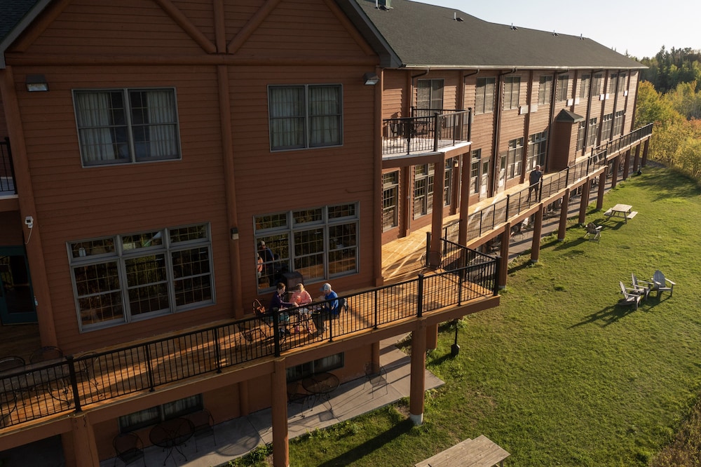 Grand Ely Lodge Resort & Conference Center - photo 33